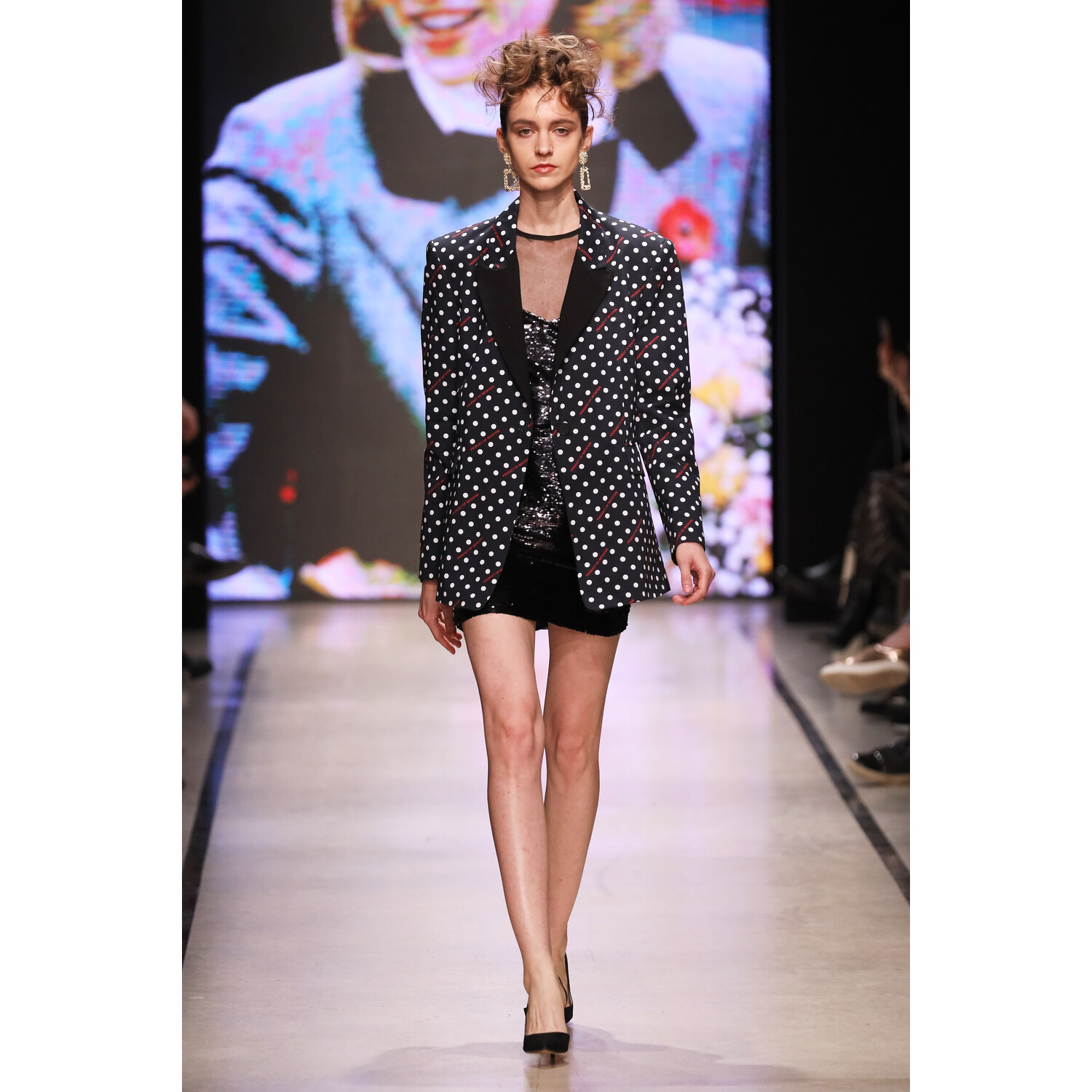 Фото Product of Imitation Fall 2019 Ready-to-Wear / Product of Imitation осень-зима 2019 / Неделя моды: Москва